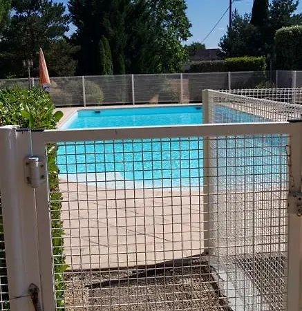 Hébergement de vacances De Sauvagnac Dans Le Lot Dorval