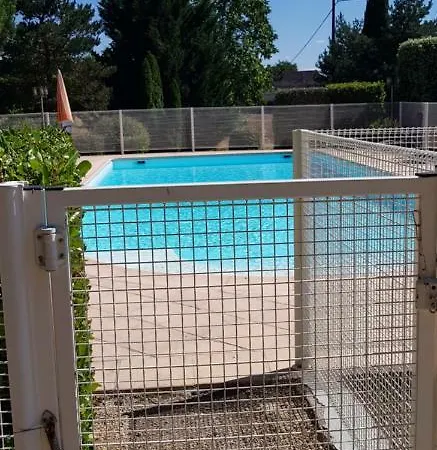 Holiday home De Sauvagnac Dans Le Lot Dorval